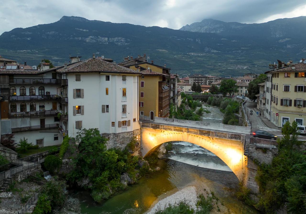 Appartamento Borgo San Tomaso, Tra Storia E Natura Rovereto  Buitenkant foto