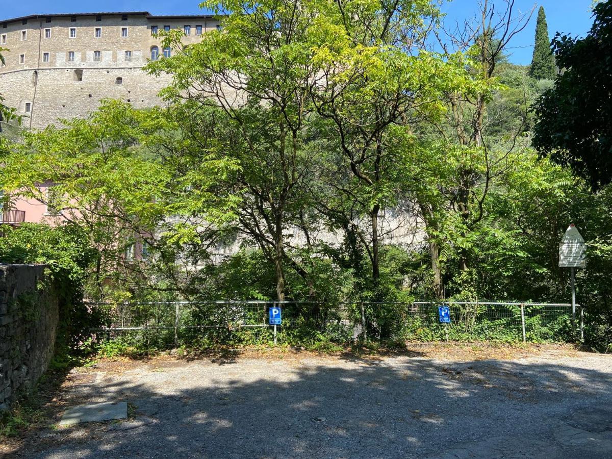 Appartamento Borgo San Tomaso, Tra Storia E Natura Rovereto  Buitenkant foto