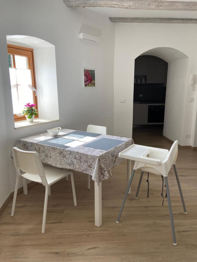 Appartamento Borgo San Tomaso, Tra Storia E Natura Rovereto  Buitenkant foto